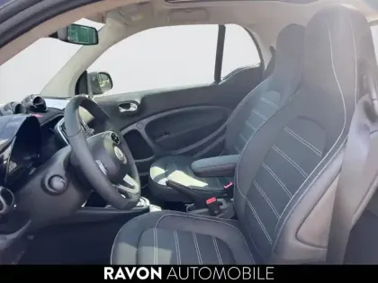 Photo 15 Smart Fortwo  Coupé 82 ch