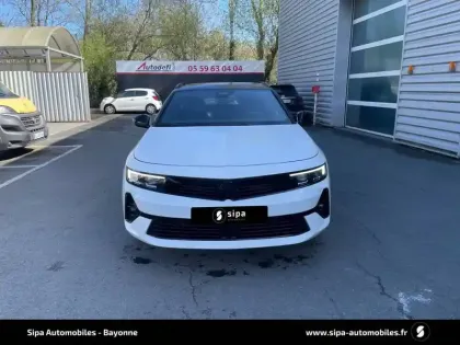 Photo 135 Opel Astra  Sports Tourer 1.2 Turbo Hybride 136 ch e-DCT6