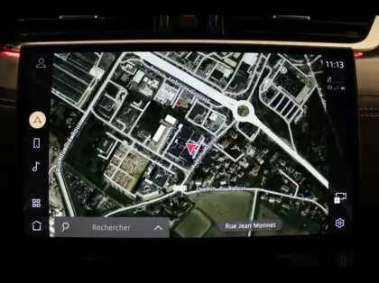 Photo 17 Jaguar F-Pace  P400e Plug-in-Hybrid R-Dynamic SE BVA8 AWD