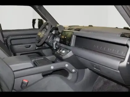 Photo 50 Land rover Defender  110 5.0 P525 X-Dynamic V8