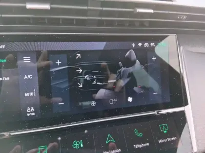 Photo 20 Peugeot 308  SW Hybrid 136 e-DCS6