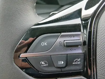 Photo 19 Peugeot 308  SW Hybrid 136 e-DCS6