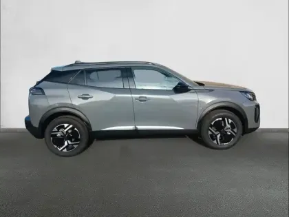 Photo 23 Peugeot 2008  Hybrid 136 e-DCS6