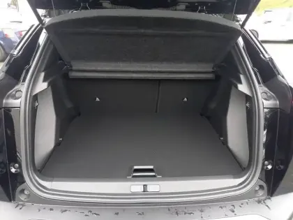 Photo 25 Peugeot 2008  Hybrid 136 e-DCS6