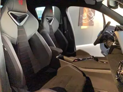 Photo 29 Alfa Romeo Junior  1.2 Ibrida 136 ch eDCT6