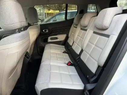 Photo 7 Citroën C5 aircross  Hybrid 225ch Shine Pack e-EAT8