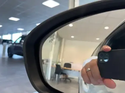 Photo 20 Mitsubishi Colt  1.6 MPI HEV 143