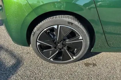 Photo 66 Peugeot 308  Electrique 54 kWh 156ch