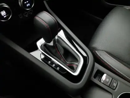 Photo 23 Renault Arkana  E-Tech hybride 145 R.S. Line Fast Track