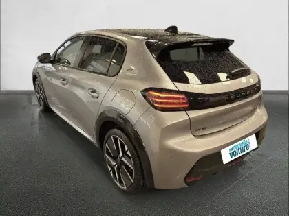 Photo 26 Peugeot 208  Hybrid 100 e-DCS6