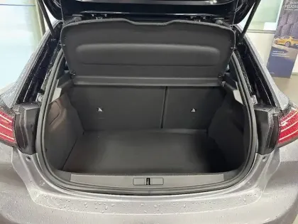 Photo 25 Peugeot 208  Hybrid 100 e-DCS6