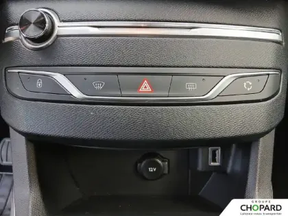 Photo 13 Peugeot 308  SW PureTech 130ch S&S EAT8