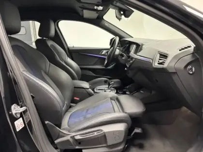 Photo 7 BMW Serie 1 Série 1 118iA 136ch M Sport DKG7