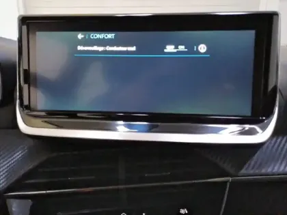 Photo 91 Peugeot 208  Hybrid 100 e-DCS6