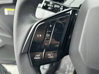 Photo 20 Peugeot 208  Hybrid 100 e-DCS6