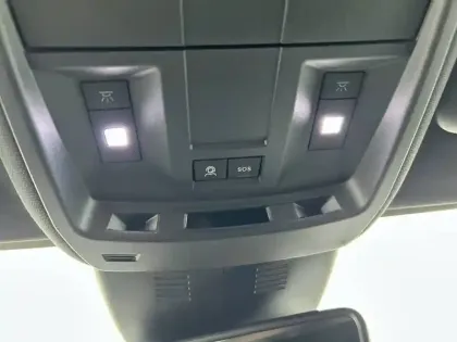 Photo 23 Peugeot 208  Hybrid 100 e-DCS6