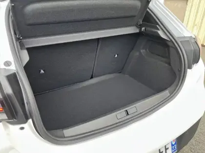 Photo 26 Peugeot 208  Hybrid 100 e-DCS6