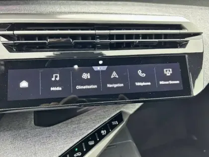 Photo 14 Peugeot 208  Hybrid 100 e-DCS6