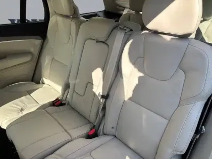 Photo 32 Volvo Xc90  T8 AWD Hybride Rechargeable 310+145 ch Geartronic 8 7pl