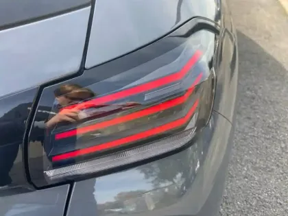 Photo 17 Peugeot 208  Hybrid 100 e-DCS6