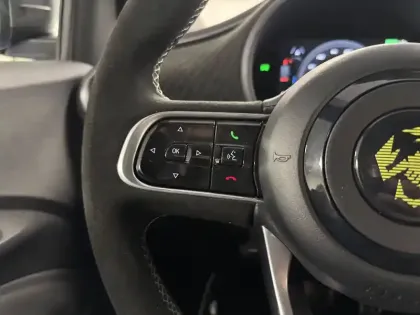 Photo 71 Abarth 500 C e 155 ch