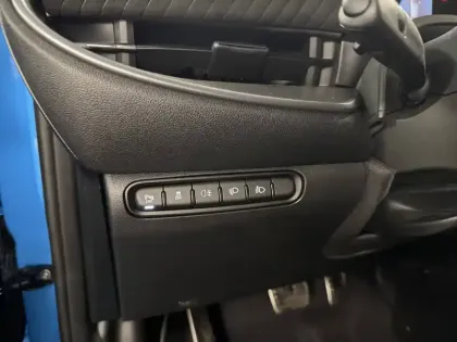 Photo 86 Abarth 500 C e 155 ch