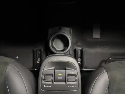 Photo 83 Abarth 500 C e 155 ch