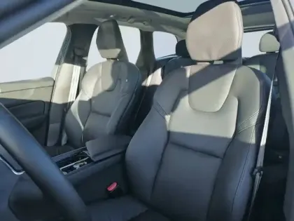 Photo 7 Volvo Xc60  T6 AWD Hybride rechargeable 253 ch+145 ch Geartronic 8