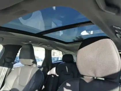 Photo 19 Volvo Xc60  T6 AWD Hybride rechargeable 253 ch+145 ch Geartronic 8