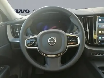 Photo 13 Volvo Xc60  T6 AWD Hybride rechargeable 253 ch+145 ch Geartronic 8