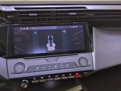 Photo 19 Peugeot 308  PureTech 130ch S&S EAT8