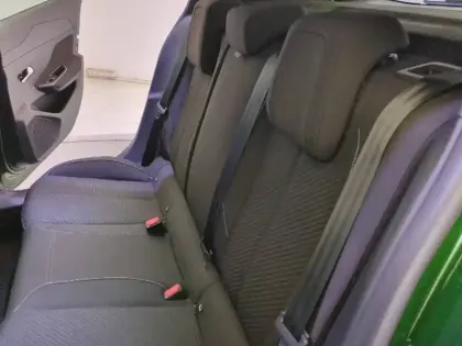 Photo 31 Peugeot 308  PureTech 130ch S&S EAT8