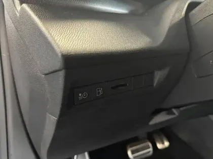 Photo 21 Peugeot 308  PHEV 225 e-EAT8