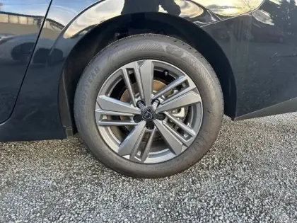 Photo 12 Peugeot 308  SW PureTech 130ch S&S BVM6