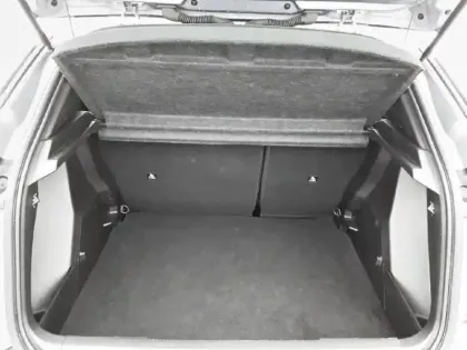 Photo 5 Peugeot 2008  PureTech 100 S&S BVM6