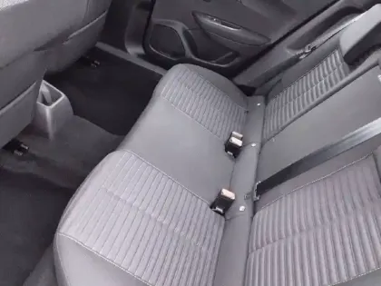 Photo 11 Peugeot 2008  PureTech 100 S&S BVM6