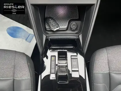 Photo 21 Citroën C4  PureTech 130 S&S EAT8