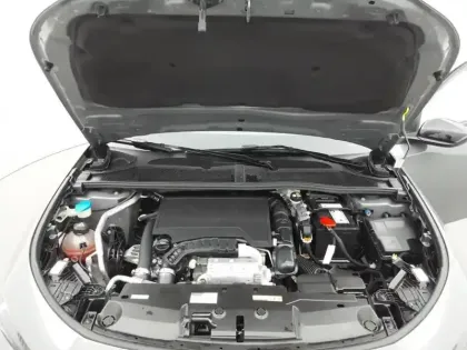 Photo 14 Peugeot 308  PureTech 130ch S&S BVM6