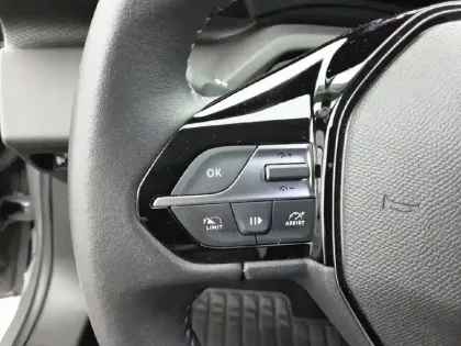 Photo 38 Peugeot 308  PureTech 130ch S&S BVM6