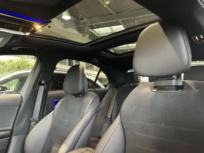 Photo 11 Mercedes Classe C  220 d 9G-Tronic