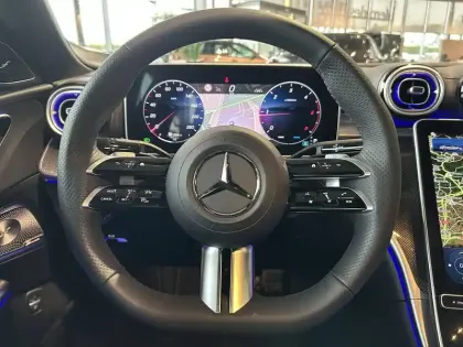 Photo 5 Mercedes Classe C  220 d 9G-Tronic