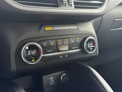 Photo 44 Ford Kuga  2.5 Duratec 225ch PowerSplit PHEV Titanium e-CVT