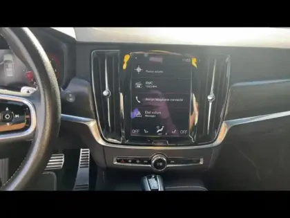 Photo 8 Volvo V90  D4 AWD 190ch R-Design Geartronic