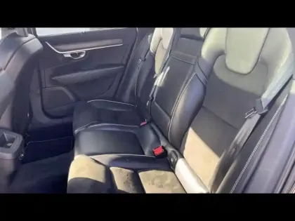 Photo 6 Volvo V90  D4 AWD 190ch R-Design Geartronic