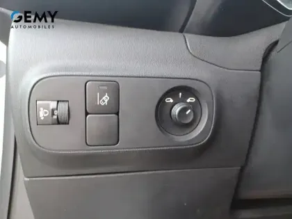 Photo 12 Citroën C3  PureTech 83 S&S BVM5