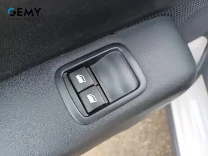 Photo 11 Citroën C3  PureTech 83 S&S BVM5