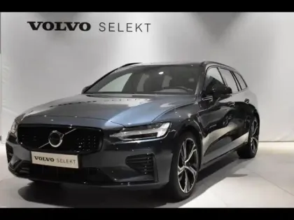 Photo 15 Volvo V60  T6 AWD 253+145ch Plus Style Dark Geartronic 8