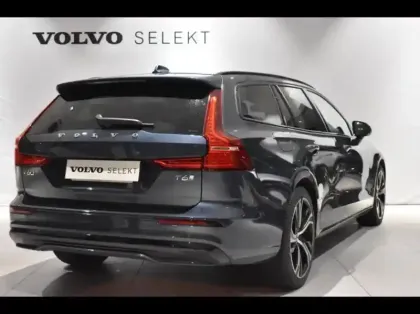 Photo 18 Volvo V60  T6 AWD 253+145ch Plus Style Dark Geartronic 8