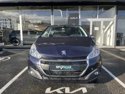 Photo 16 Peugeot 208  1.2 PureTech 110ch Allure S&S EAT6 5cv 5p