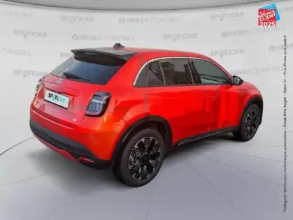 Photo 11 Fiat 600  e 156ch 54kWh La Prima